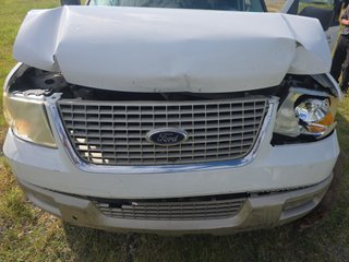 2006 Ford Expedition - Primary Damage Straight On Image